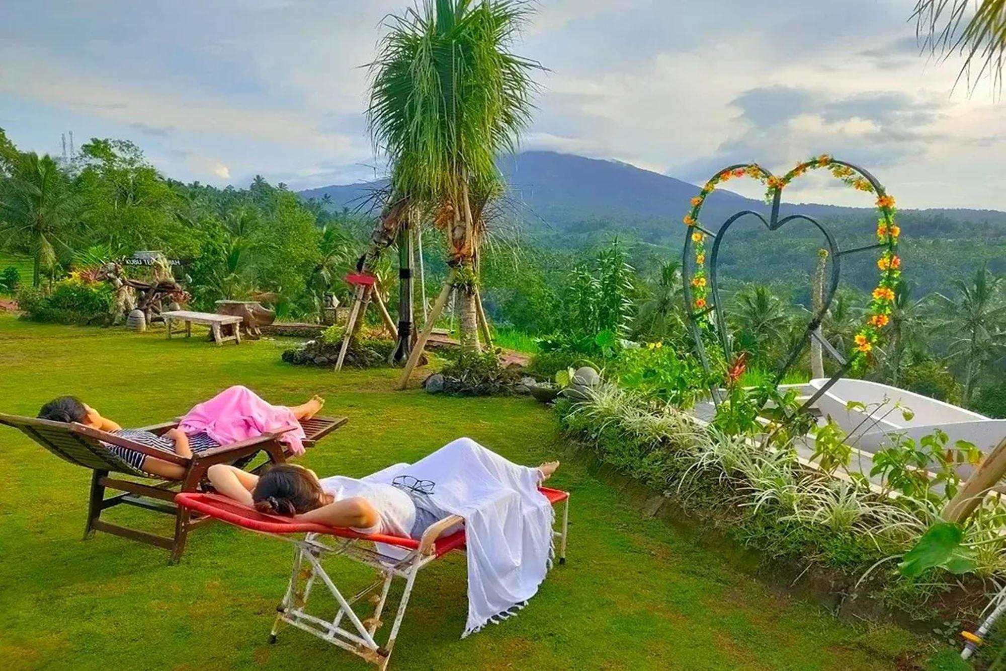 Kts - Kubu Tepi Sawah Villa Selemadeg Eksteriør billede